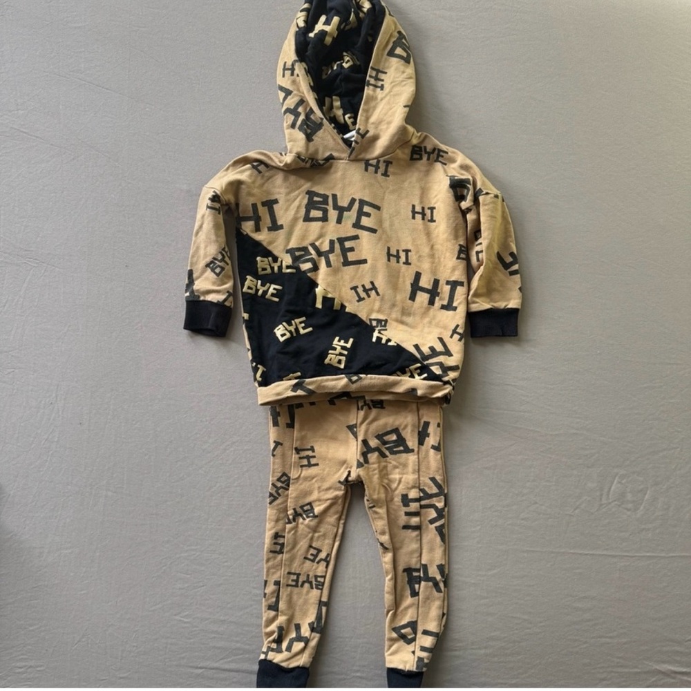 Toddler Fall Sweat Set Bundle - Picture 6 of 13